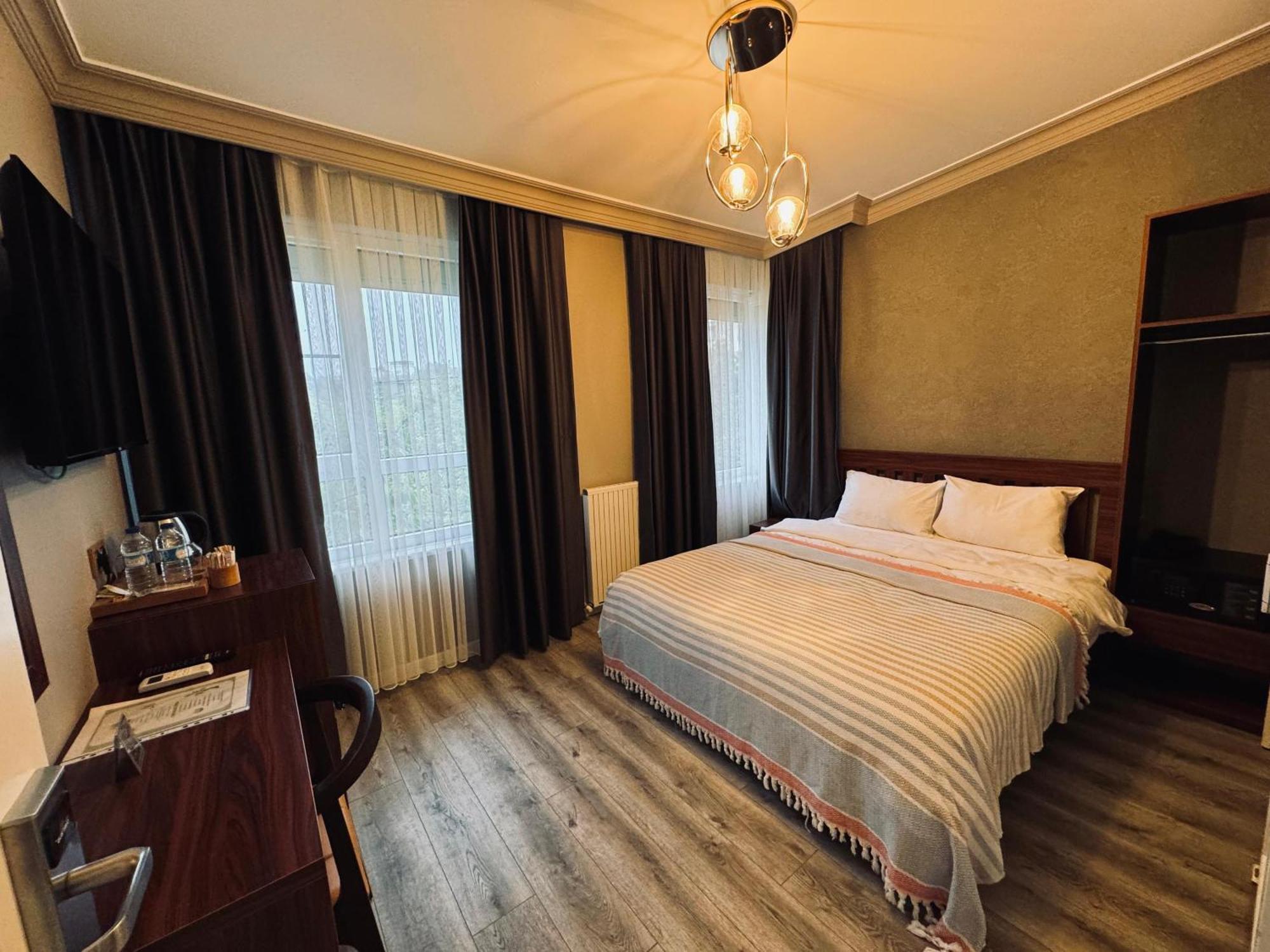 Treekos Suite Hotel Istanbul Airport Arnavutkoy Exteriör bild