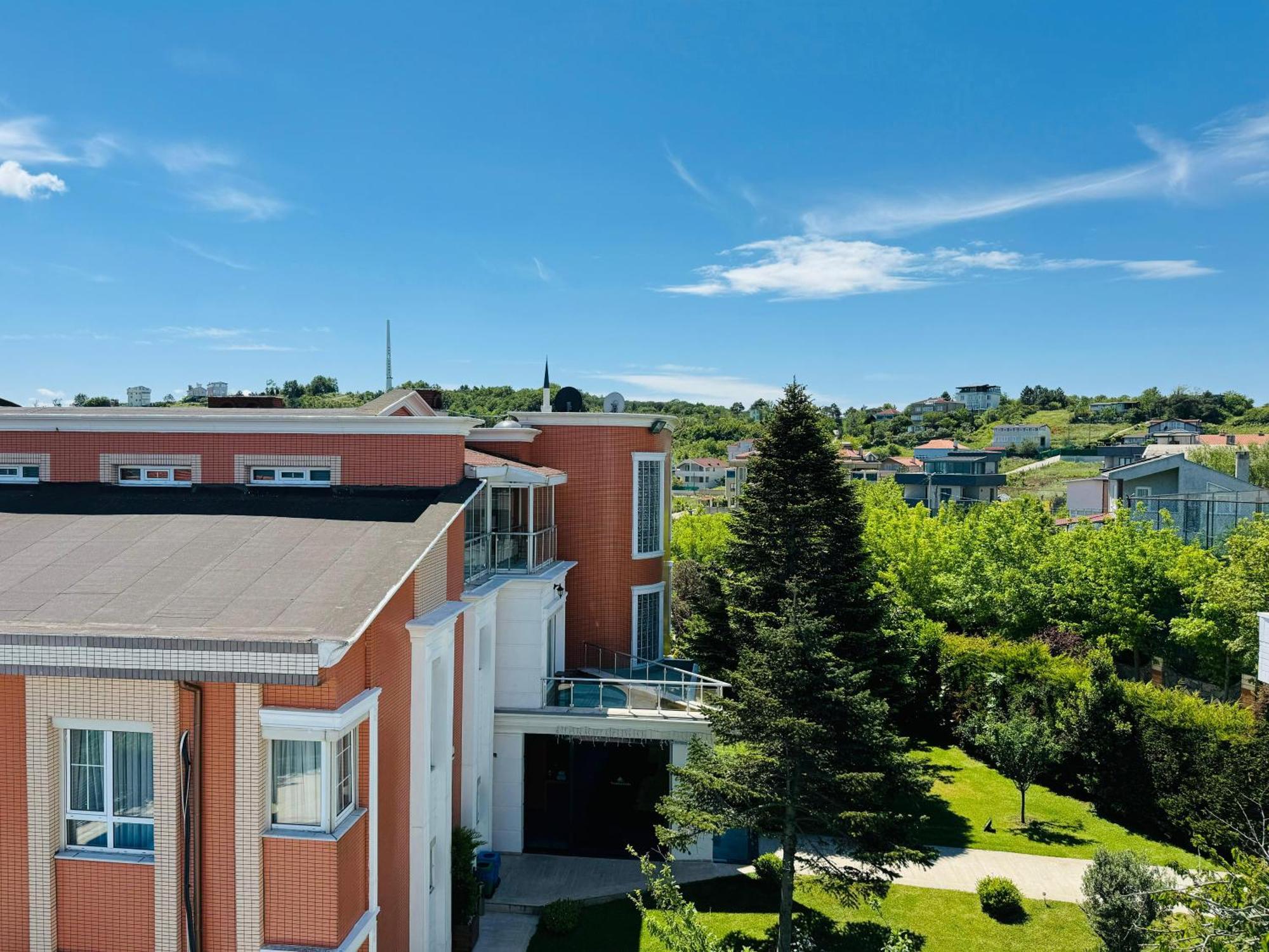 Treekos Suite Hotel Istanbul Airport Arnavutkoy Exteriör bild