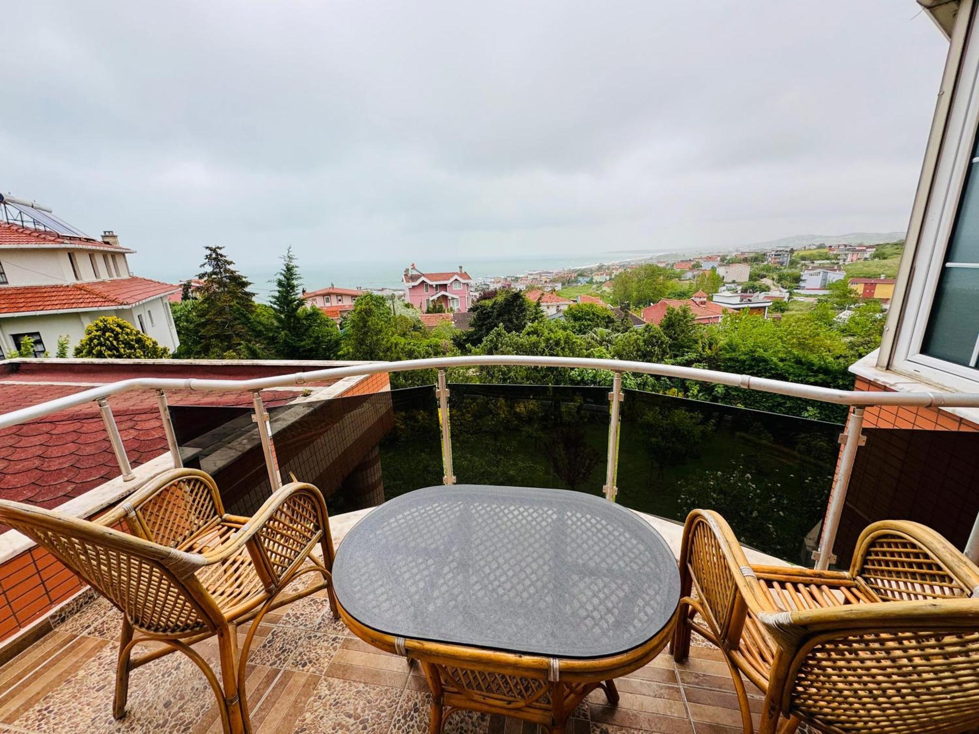 Treekos Suite Hotel Istanbul Airport Arnavutkoy Exteriör bild